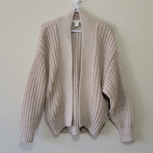 Relaxed Fit Cardigan